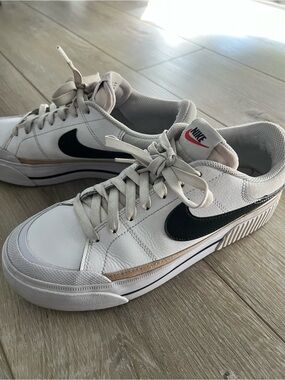 Nike Court Legacy Lift Black Swoosh and Tan Accent women’s size 8.5